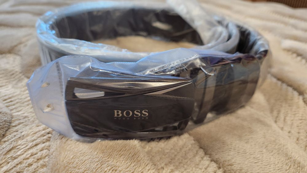 Двулицеви мъжки колани BOSS