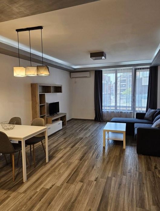 Двустаен апартамент под наем в ж.к. Кръстова вада, 2129536