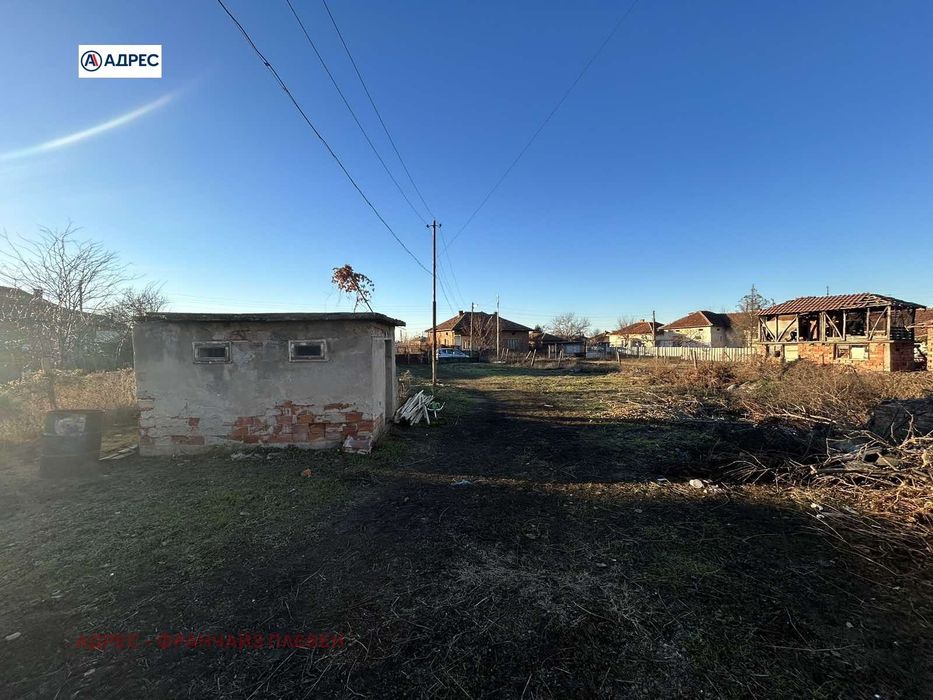 Къща в Плевен, област-с.Милковица площ 72 цена 90000