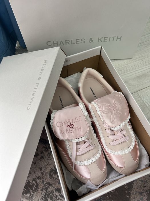 Кроссовки Charles & Keith оригинал, 38 размер, новые