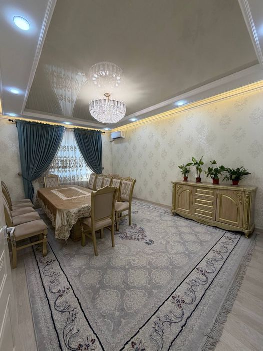 Шахристан метро тепасида Новостройка 3 ком 109 м2 кирпичный дом
