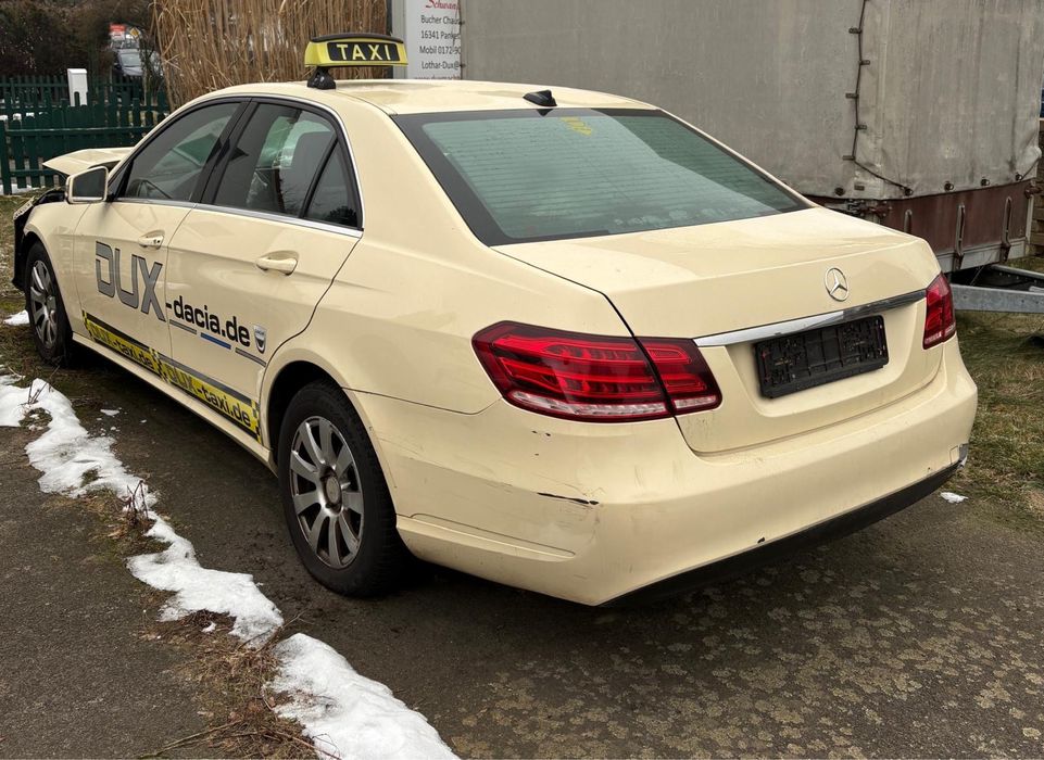 MERCEDES E200 BLUETEC EURO 6 motorul +cutia nu sunt afectate km reali