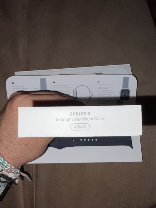 Apple Watch series 9 45mm Midnight Aluminium