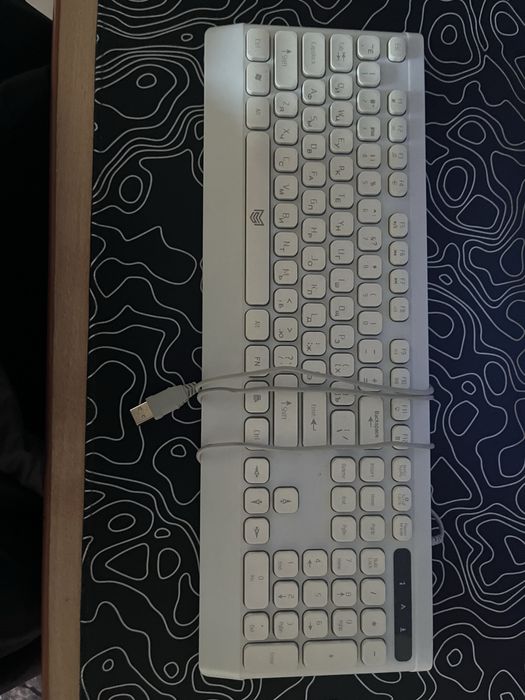 Прдам клавиатуру