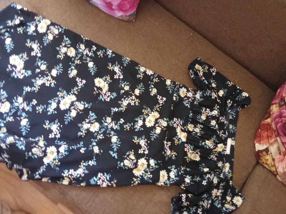 Женская одежда 2000 тенге