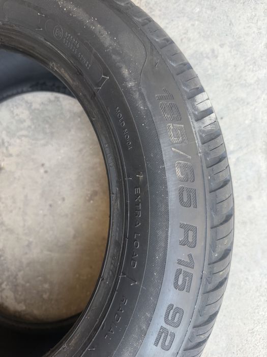 Продавам гуми 15”