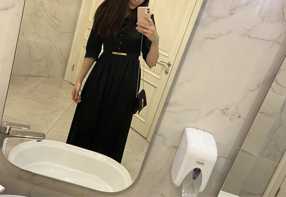 Продам черное платье