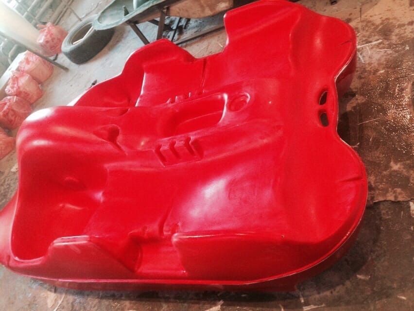 Продам катамаран Water-Bee