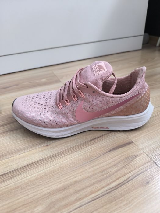 Маратонки за бягане Nike zoom Pegasus 35