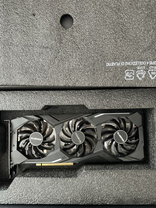 Placă video Gigabyte RTX 2070 Super