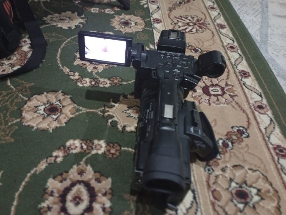 Продается камера sony hxr-nx3