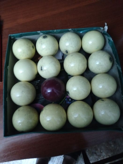 продам бильярдные шары Арамит.