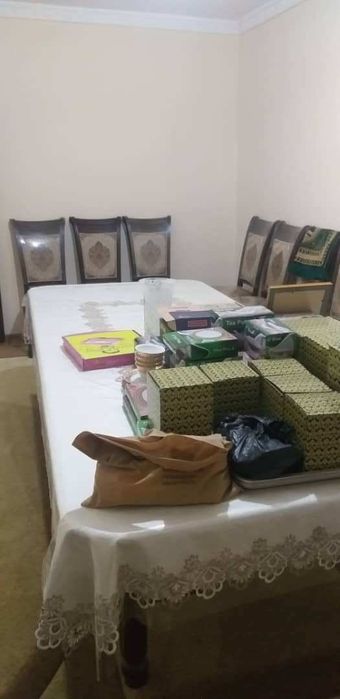 Stol stul sotiladi srochno