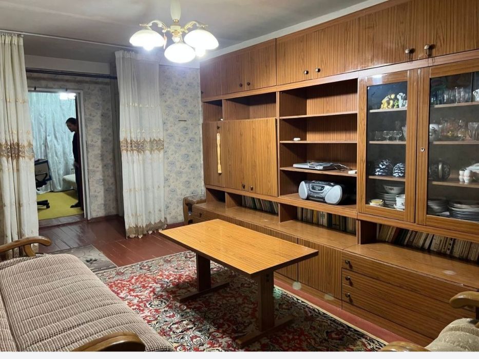 Продаю квартиру 3х комнатную