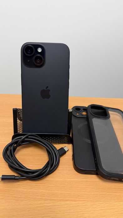 iPhone 15 Black, de 128Gb- pret fix