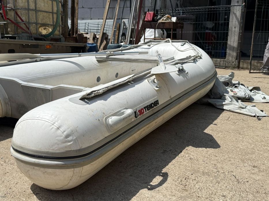 Barca gonflabila 3D TENDER