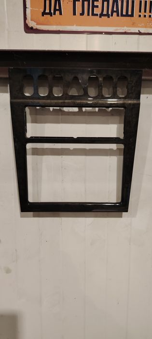 Централна конзола W210