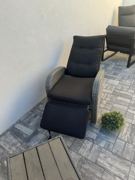 Set 2 fotolii gradina si masuta