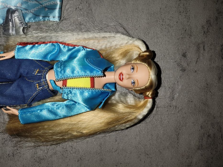 Кукла Барби Тори