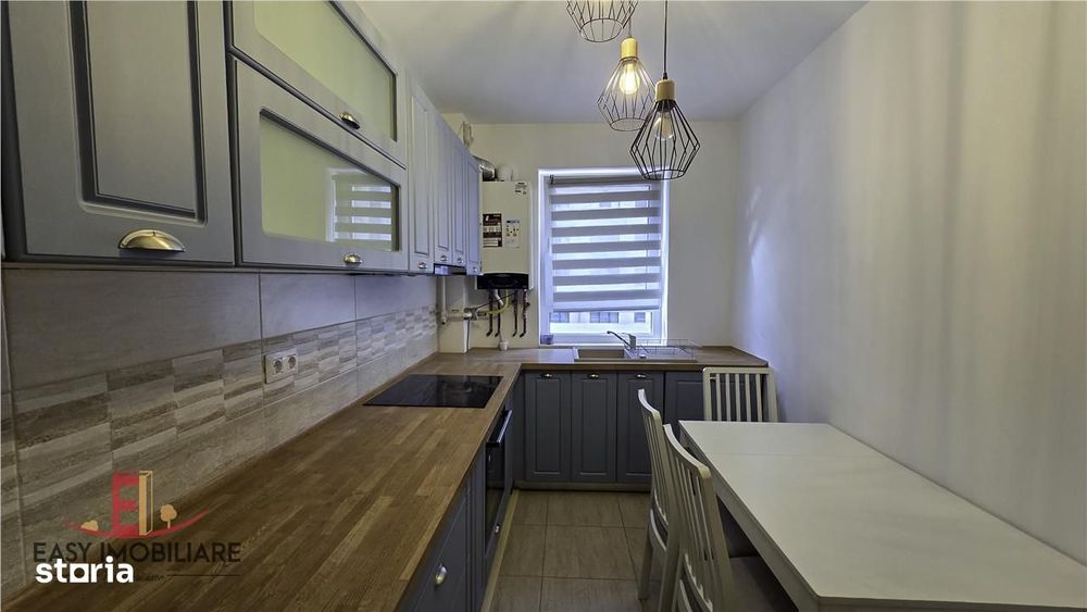 Apartament 2 camere, et. 1 Maurer, 55mp, parcare, decomandat.