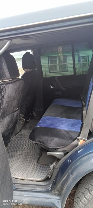 Продам поджеро 5 д