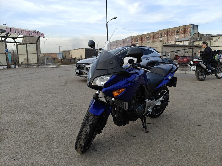 Продам Honda CBF600S