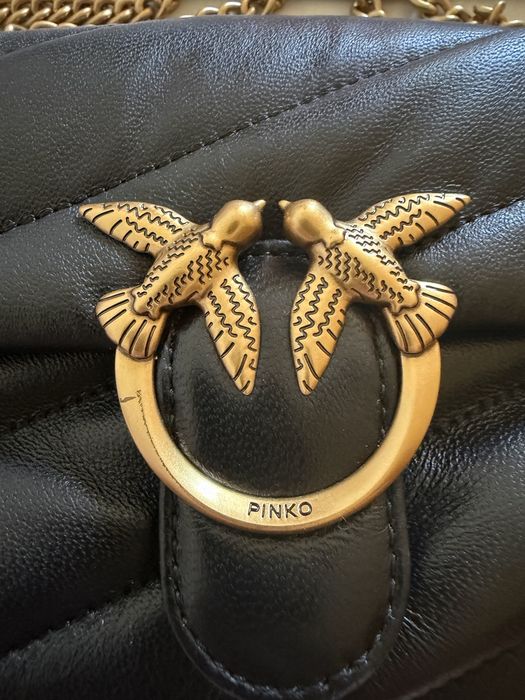 PINKO - малка чанта за през рамо Love Bag Puff