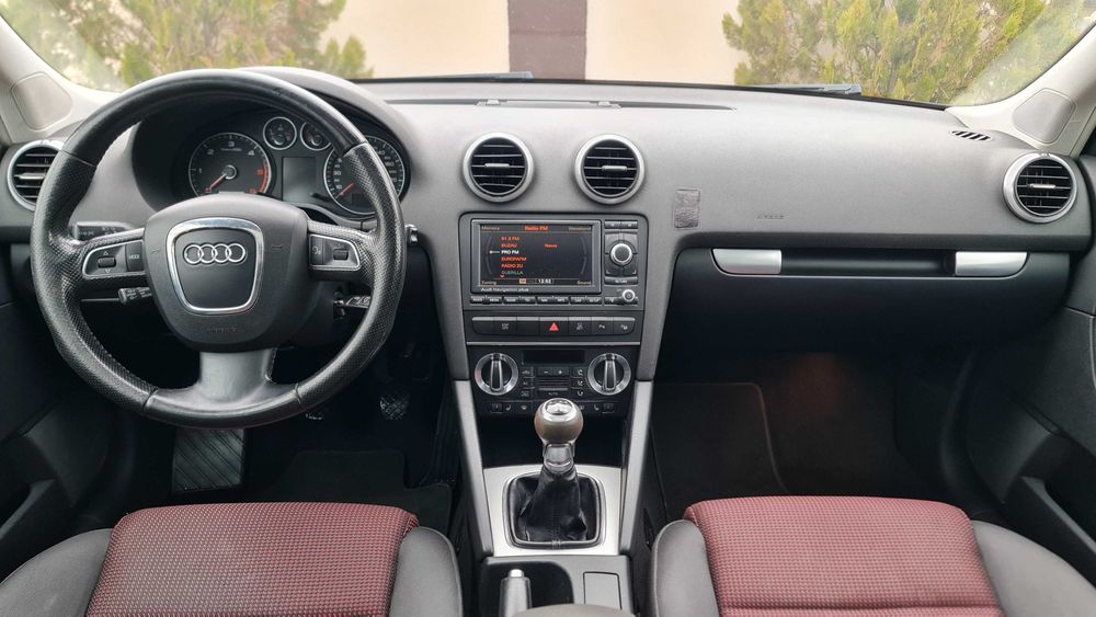 AUDI A3 - S-Line - 2.0TDI - 170 CP - Panoramic - an 2010 - Euro 5