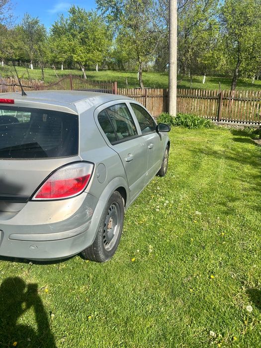 Vand Opel Astra Hatchback