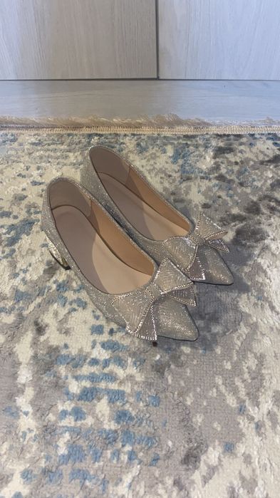 Туфли на выпускной!!!