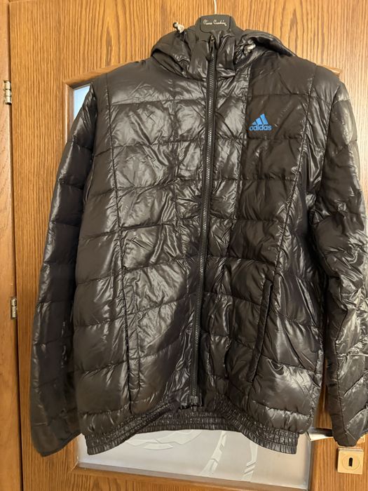 Adidas зимно яке