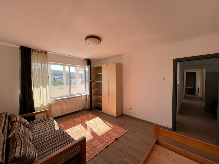 Apartament 3 camere de închiriat în Târgu Mureș Tudor