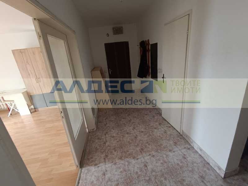 Дава се под наем Тристаен апартамент в София, Младост 3 - 110 кв.м за 841.5 € - Снимка #13