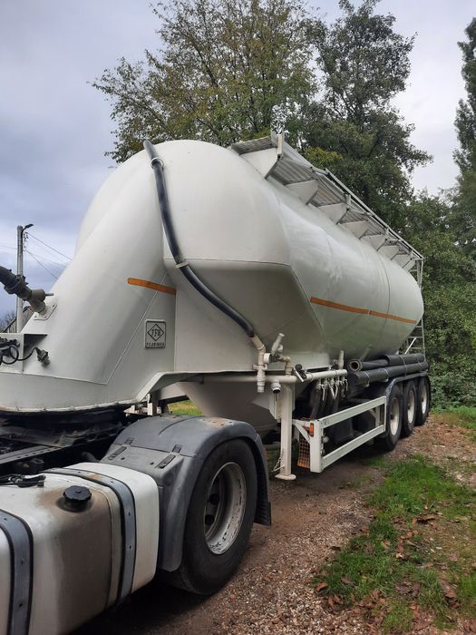 Vand cimentruc Feldbinder 34m3 reconditionata