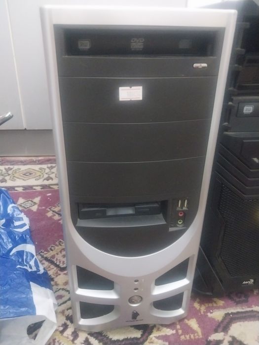 Системный    блок,,