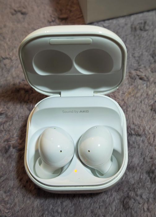 Casti Samsung Galaxy Buds 2