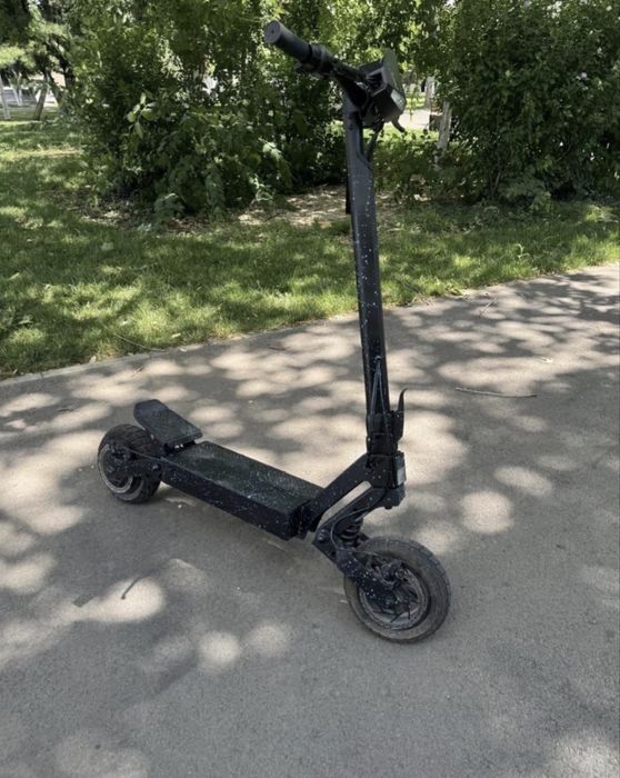 Trotineta electrica Kukirin pliabila 800W