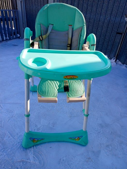Продам  стульчик для кормления