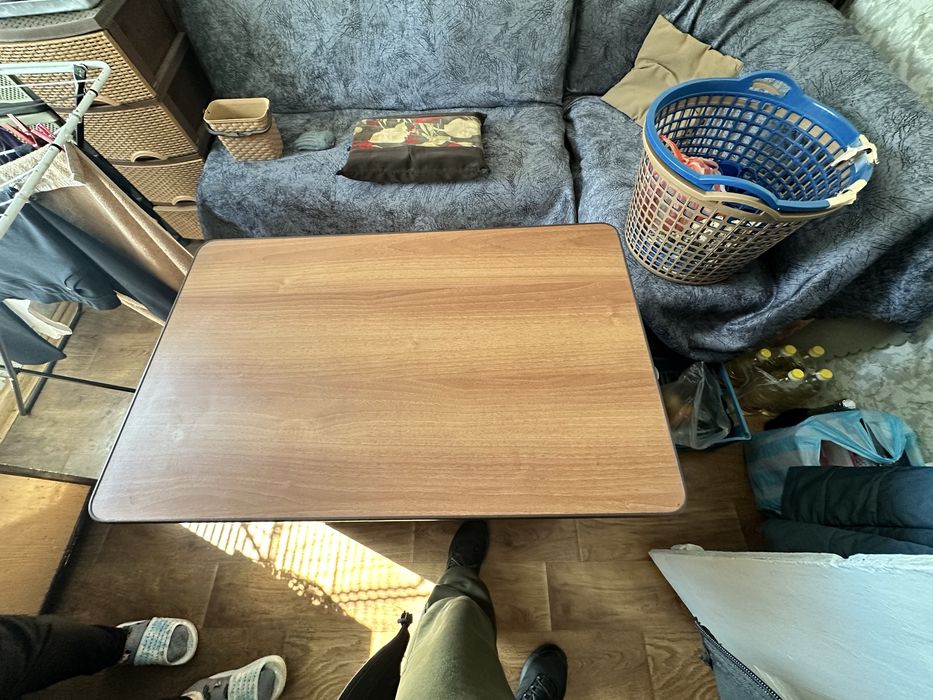 Бюрото е чисто ново