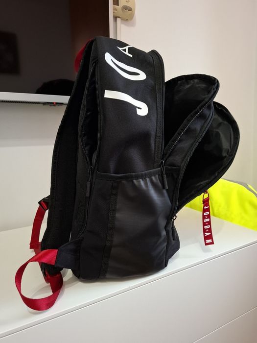 Jordan rucsac ghiozdan impermeabil si foarte încăpător