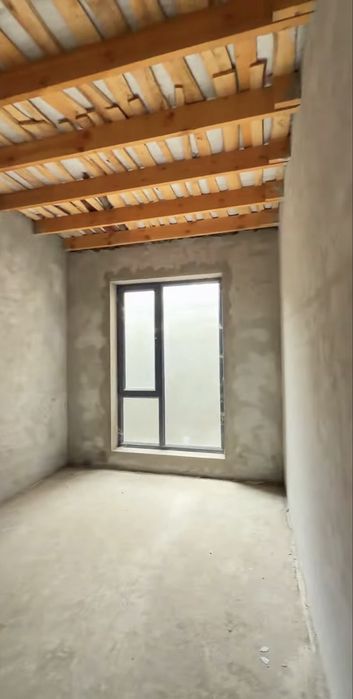 Nazarbek obod to’qmachi mahalla 3 sotx 5 ta xona gaz svet su bor