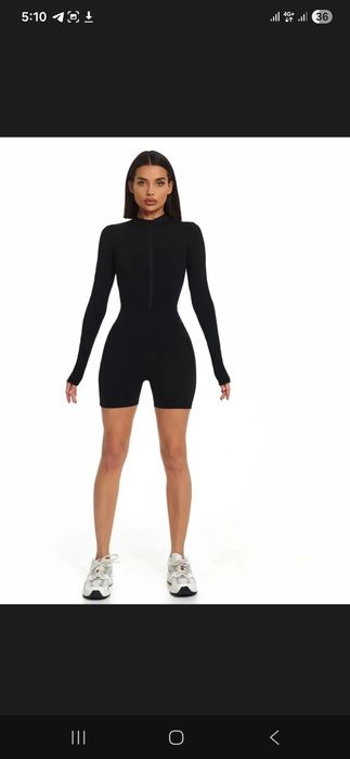 Спортивный комбинезон женский