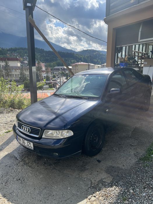 AUDI A4 2001 — imagine 4