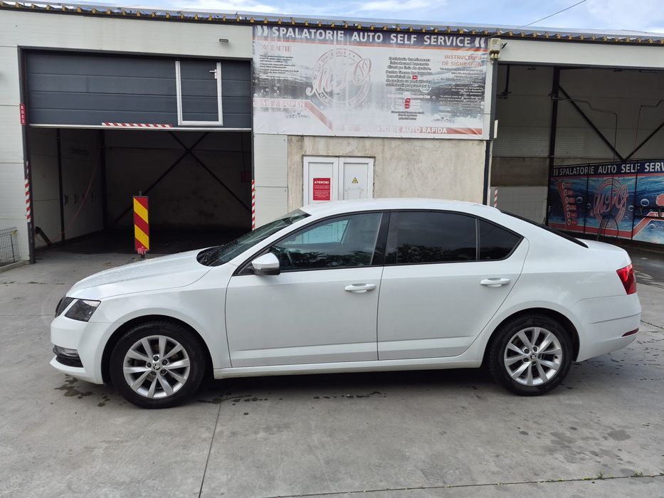 Skoda octavia !!
