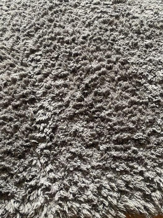 Продам ковер (травка) серый