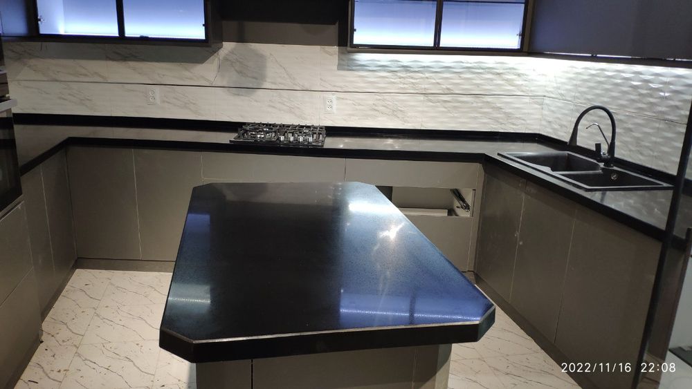 Кварц акрил гранит мрамор керамогранит,