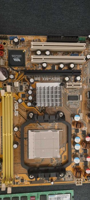 Kit Placa de baza + Procesor + Cooler + RAM