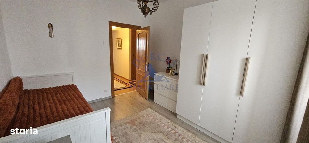 Apartament 4 camere decomandat  si parcare, A.I. Cuza