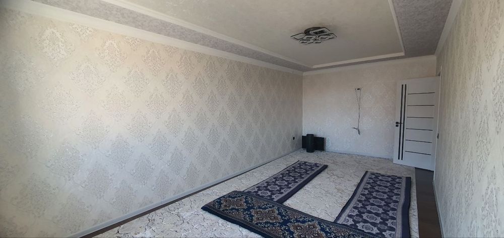 Yashnobod tum Olmos mahalla navasitroyka  5 etajli 5 etaj.