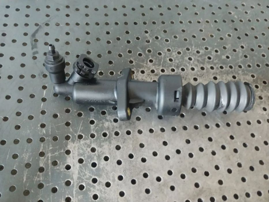 pompa ambreiaj 1.6 hdi 9hy citroen  xsara